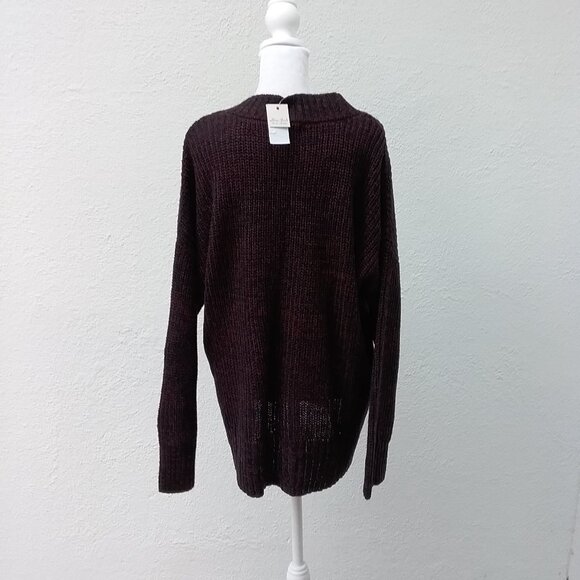 Varsity Sweater Women's Large with Yellow C NEW 100% Soft Acrylic Burgandy - Picture 6 of 7